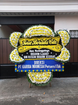 Papan Bunga Duka di Nglegi